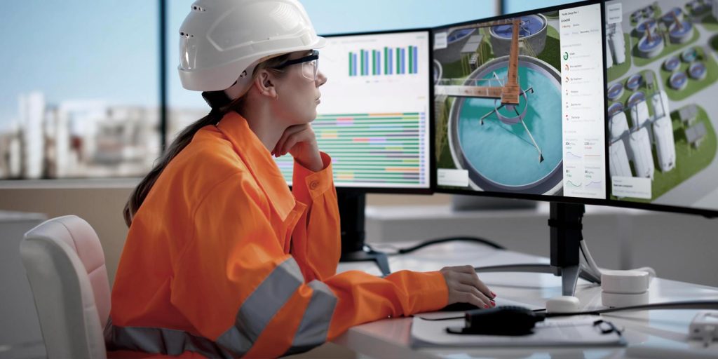 Operator using Water Alarm Management software